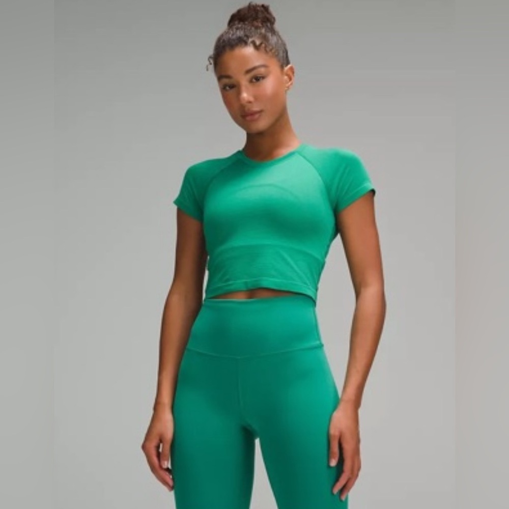 Lululemon Swiftly Tech Cropped SS Short 2.0